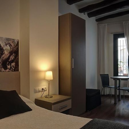 Hostal Agrobotiga 7 De Ribera 모라 디에브레 외부 사진